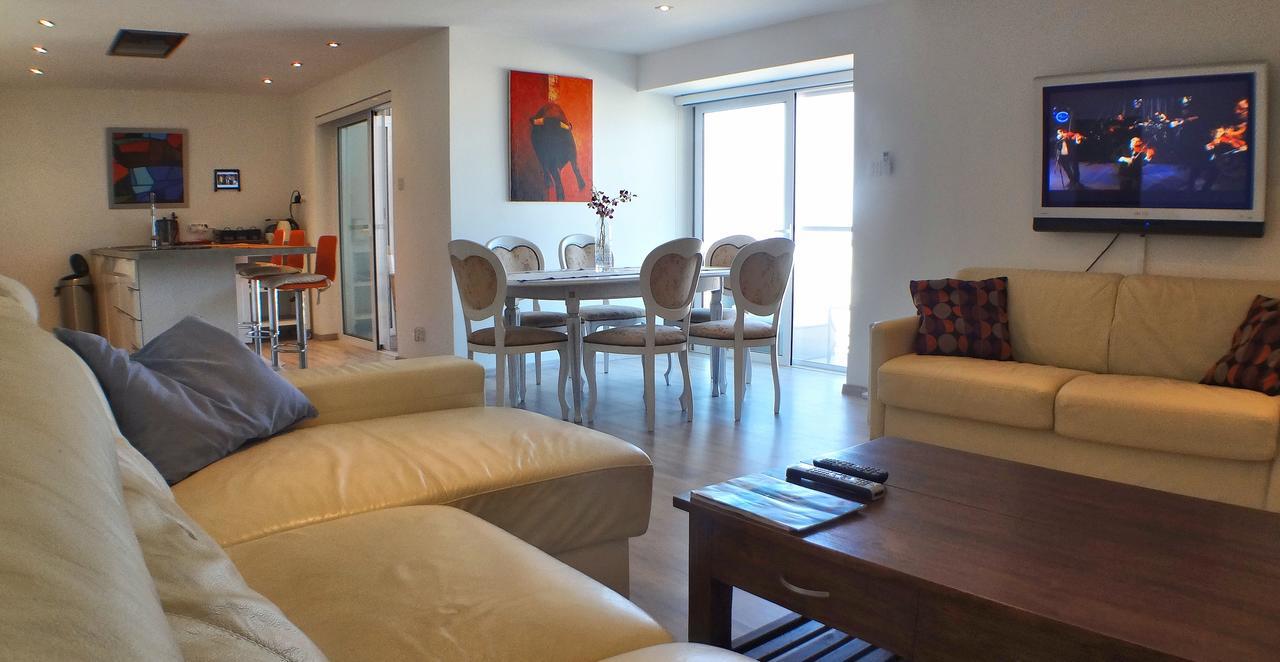 Spinola Court Apartment With Pool And Close To Beach St Julians Center St. Julian's Exteriör bild