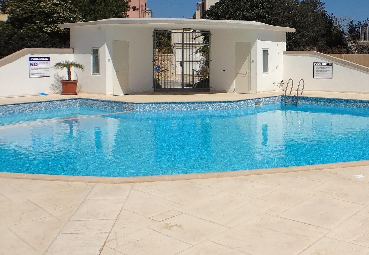 Spinola Court Apartment With Pool And Close To Beach St Julians Center St. Julian's Exteriör bild