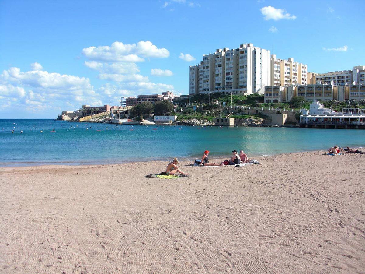 Spinola Court Apartment With Pool And Close To Beach St Julians Center St. Julian's Exteriör bild